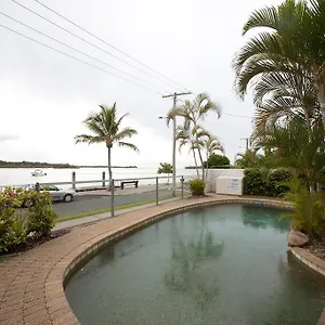  Apartment Anchorage Australia
